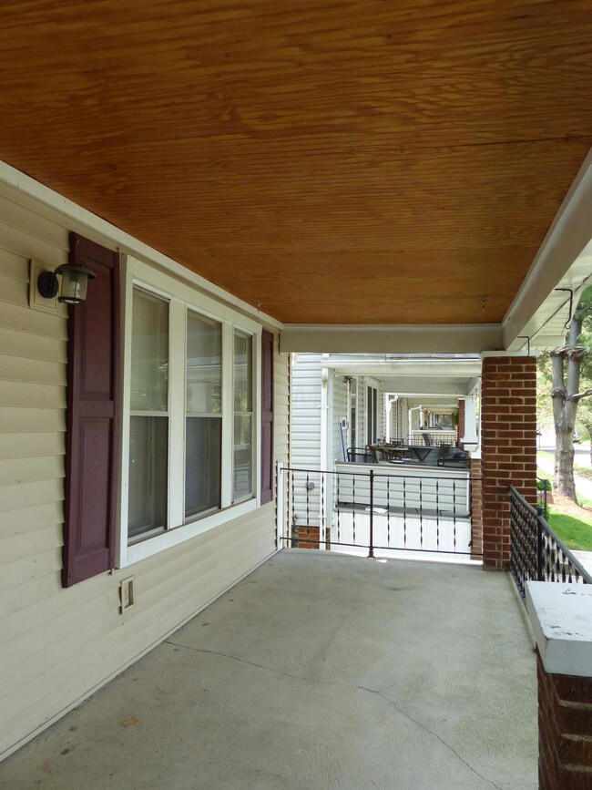Frebis Front porch