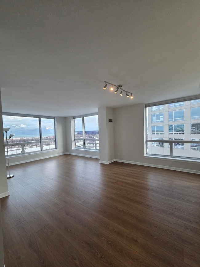 Museum Park Place & Harbor View unit 707, Chicago, IL 60616 - photo 2