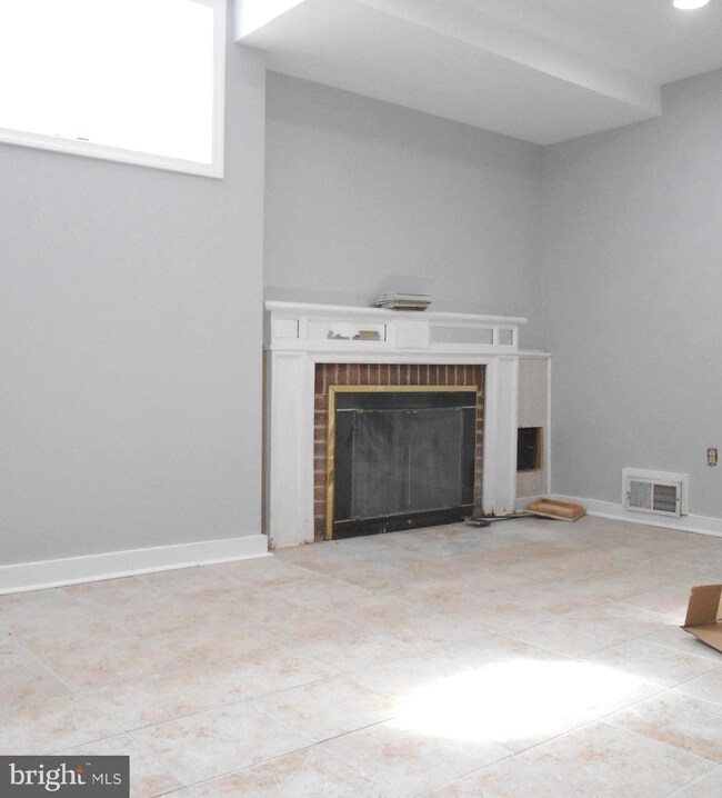 8815 Reading Rd, Silver Spring, MD 20901 - photo 3