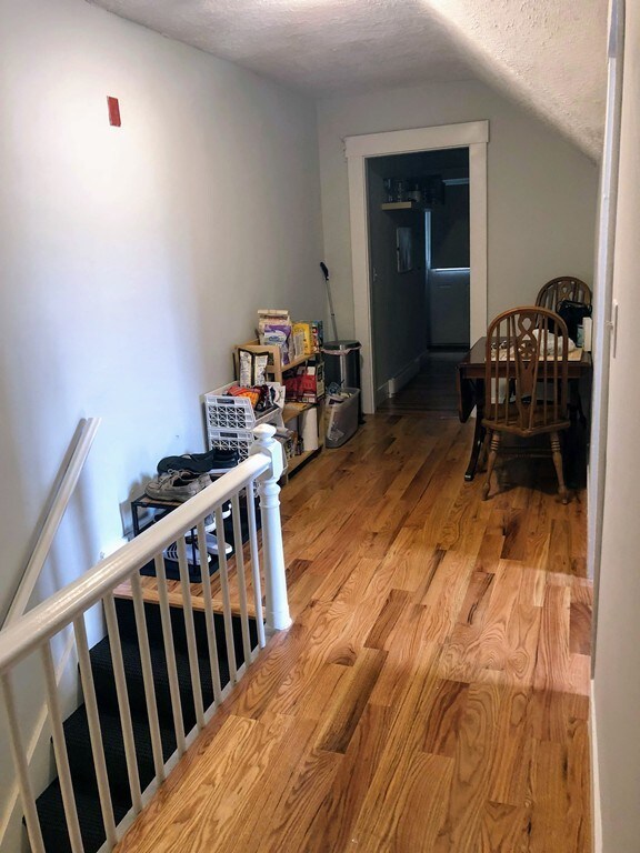 254 Crescent St unit 3, Waltham, MA 02453 - photo 3