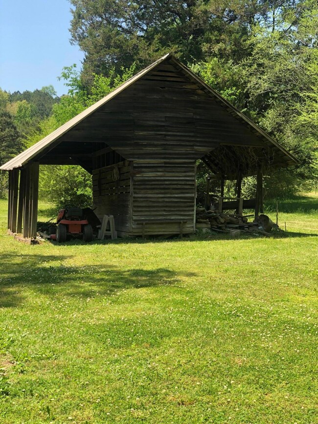 BARN