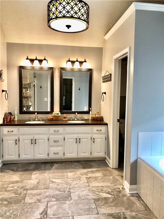 21314 W 48th St, Shawnee, KS 66218 - photo 4