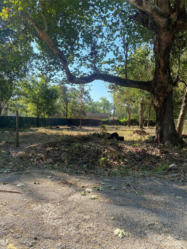 2418 Margaret St, Houston, TX 77093 - photo 3