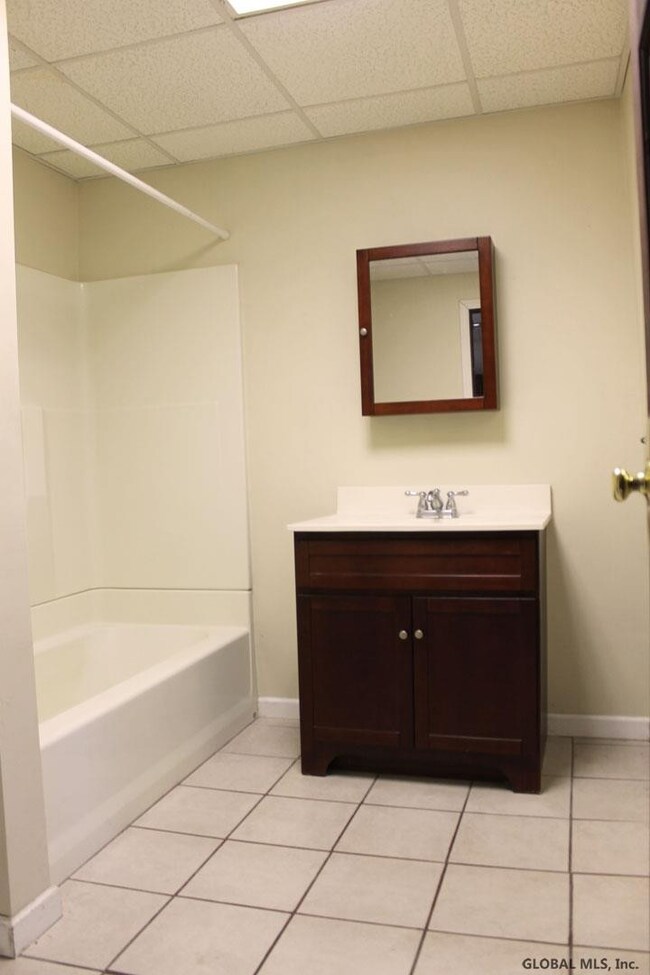 18 Stow Ave, Troy, NY 12180 - photo 4