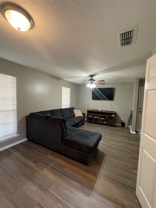 7624 Kempton Park Dr, Shreveport, LA 71129 - photo 6