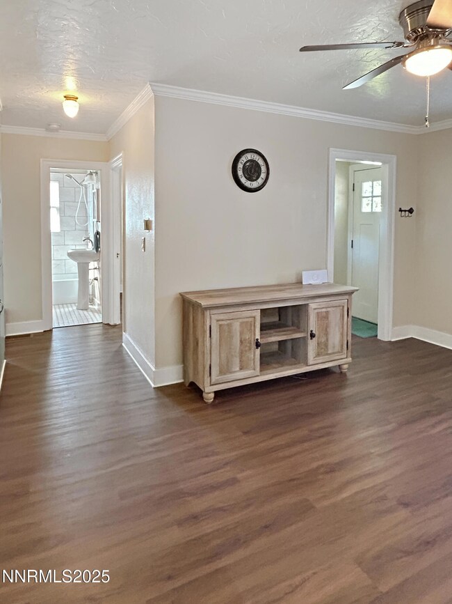 540 Garrison St, Winnemucca, NV 89445 - photo 2