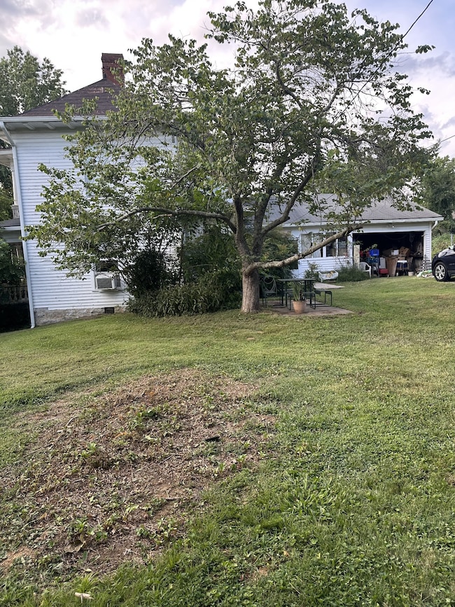 704 Main St N, Carthage, TN 37030 - photo 6