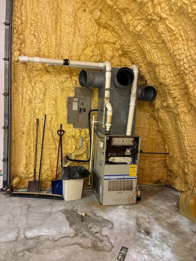 102 Elevator Rd, Ashland, IL 62612 - photo 5