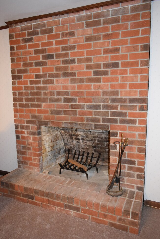 1200 Shady Ln, Manchester, TN 37355 - photo 3