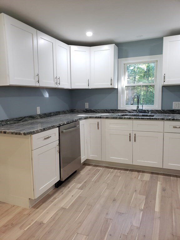 146 Allen Rd unit A, North Easton, MA 02356 - photo 3