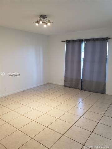 7596 NW 75th Ave, Tamarac, FL 33321 - photo 3