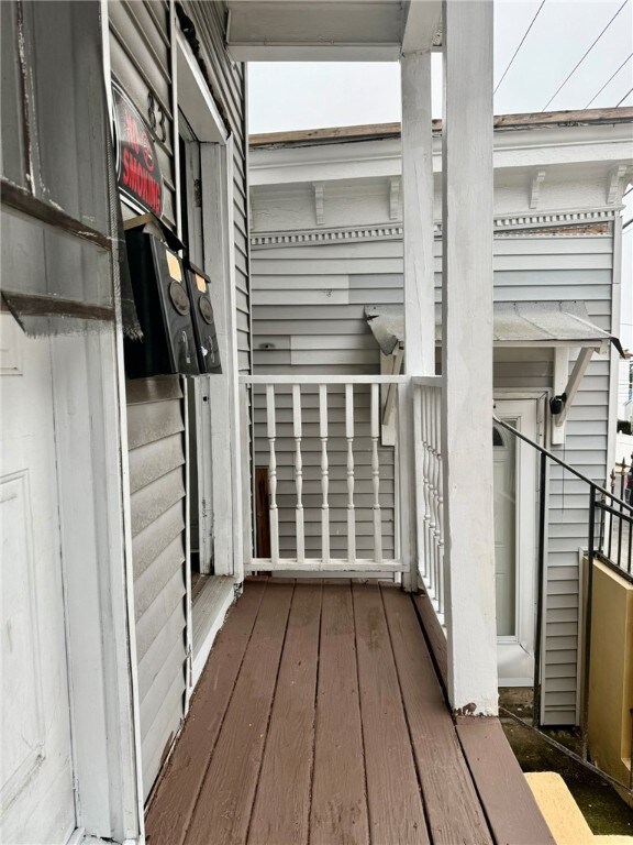 83 Harold St unit 2, Providence, RI 02908 - photo 4