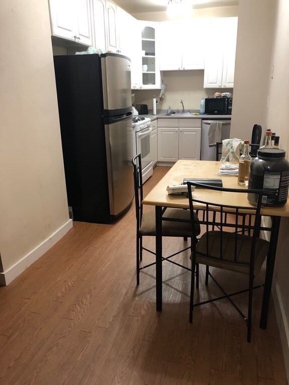 119 L St unit 1, Boston, MA 02127 - photo 3