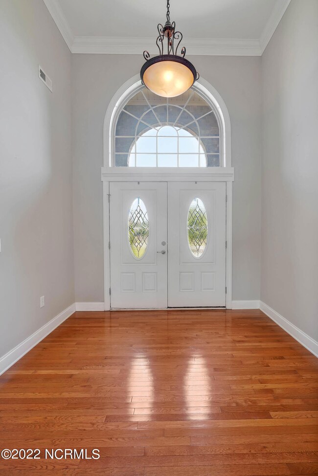 1124WestBrickhavenCove-07