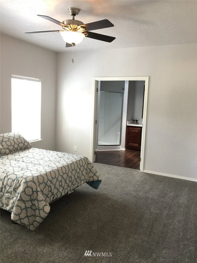 unlisted-address, Federal Way, WA 98003 - photo 5