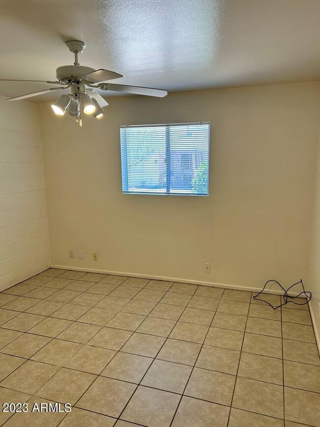 d Front Bedroom
