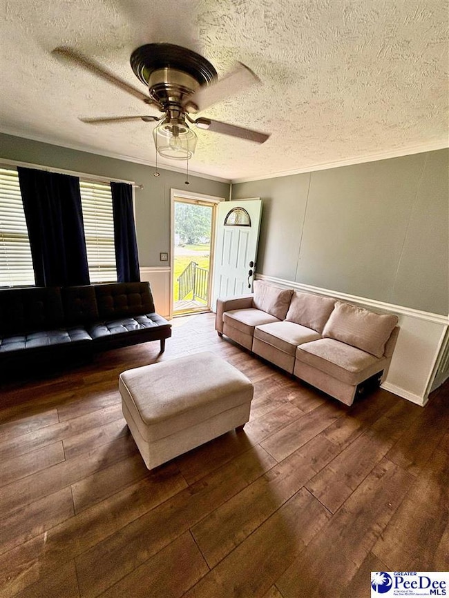 1213 E Washington St, Dillon, SC 29536 - photo 5