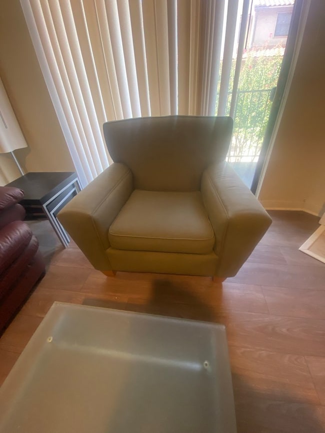 4777 Cedar Springs Rd unit 5B, Dallas, TX 75219 - photo 2