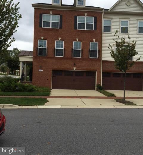 2233 Congresbury Place, Upper Marlboro, MD 20774 - photo 2