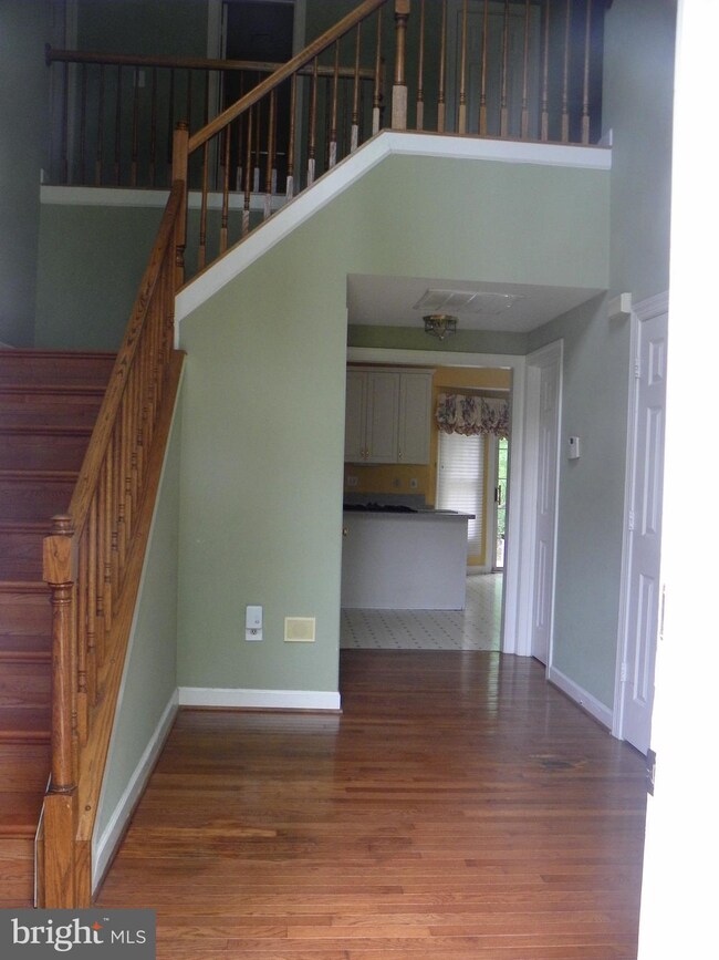 2102 Arctic Fox Dr, Bowie, MD 20721 - photo 3