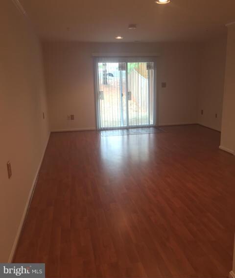 10820 Will Painter Dr, Owings Mills, MD 21117 - photo 3