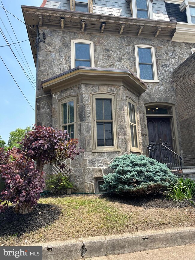 5903 Greene St unit 3, Philadelphia, PA 19144 - photo 2