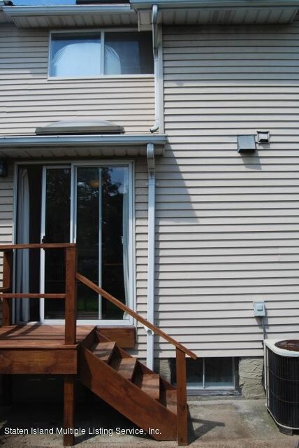 28 Houston Ln, Staten Island, NY 10302 - photo 3