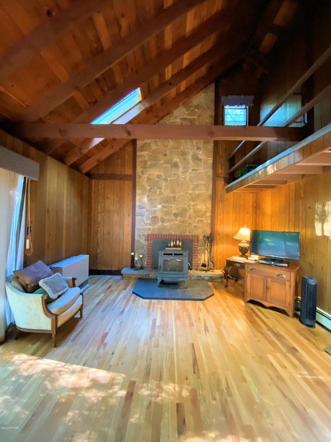 209 Canoe Brook Dr, Hawley, PA 18428 - photo 4