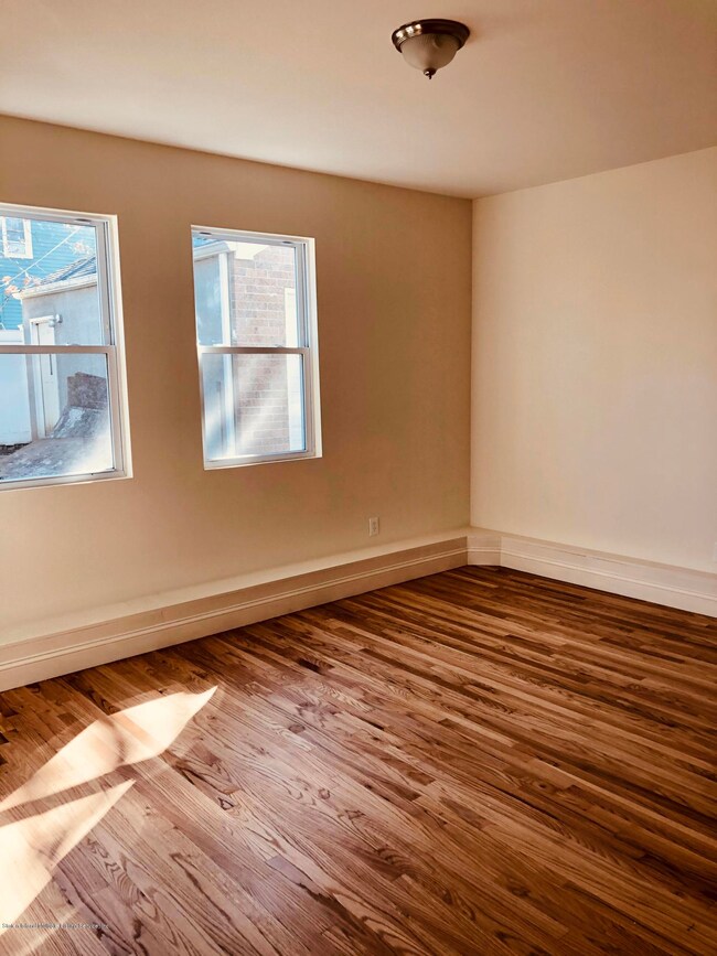 121 Eaton Place unit 1a,1b,2a,2b, Staten Island, NY 10302 - photo 7