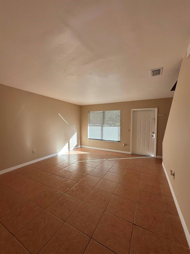 954 Louisiana Ave, Sebastian, FL 32958 - photo 5