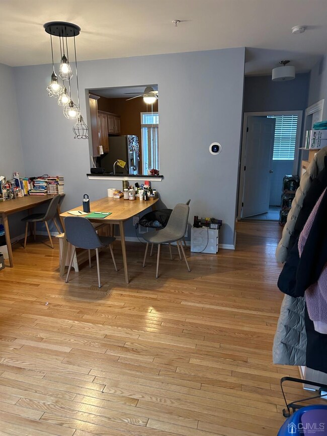 19 Park Square, Metuchen, NJ 08840 - photo 3