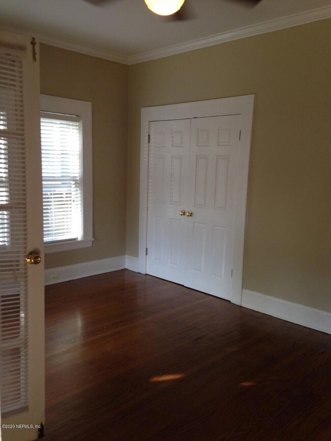 1517 Aberdeen St, Jacksonville, FL 32205 - photo 3