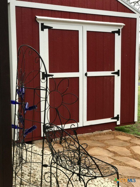 unlisted-address, Nixon, TX 78140 - photo 5