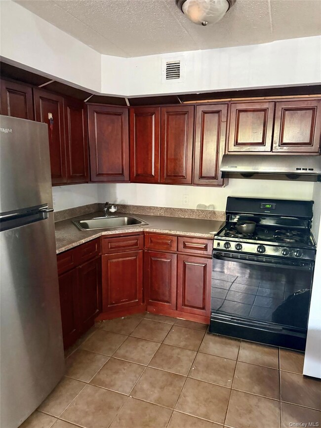 13446 Maple Ave unit 1C, Flushing, NY 11355 - photo 4