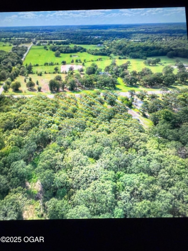 F69497D7-C790-4E64-B9AD-6DE9FBB0A7B6