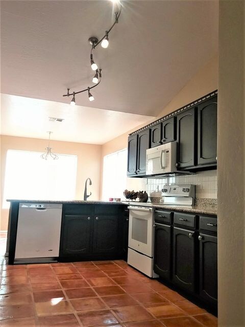 1444 E Vaughn Ave, Gilbert, AZ 85234 - photo 2