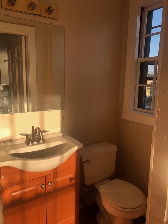 248 Lafayette St unit 6, Salem, MA 01970 - photo 7