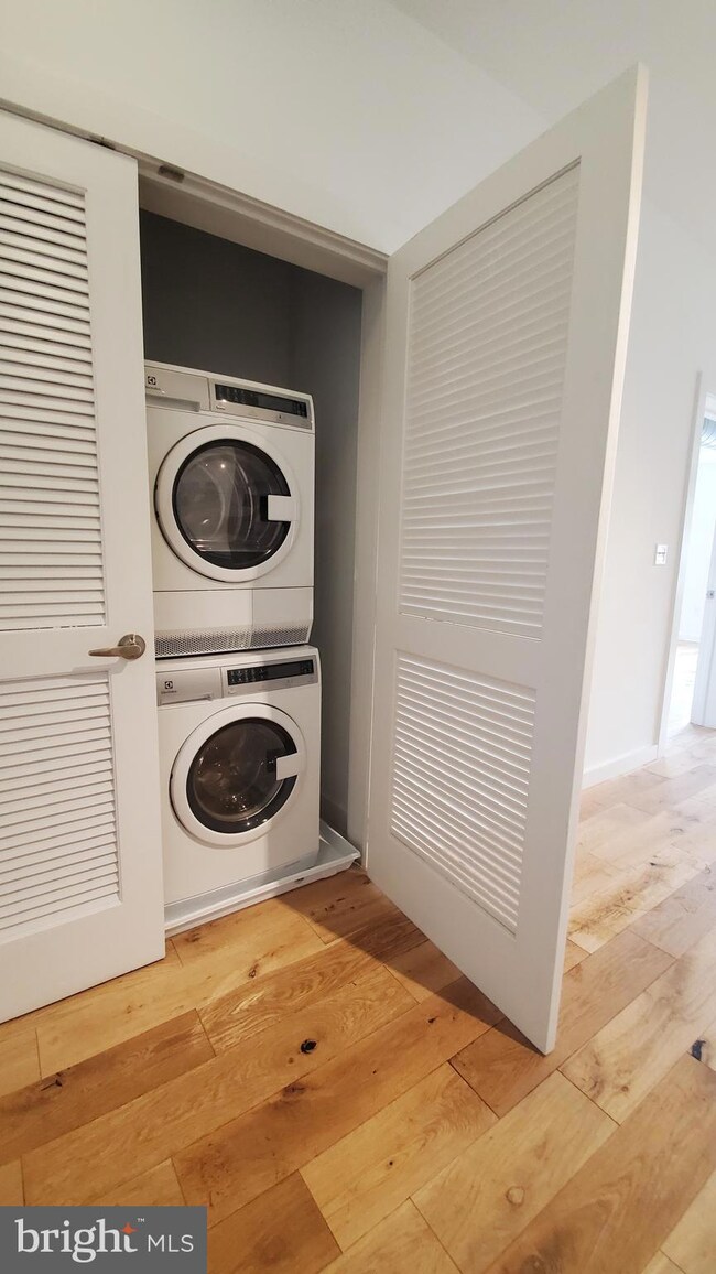 226 Church St unit 310, Philadelphia, PA 19106 - photo 7