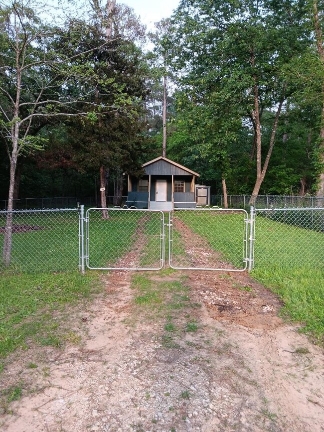 lots of lot space!