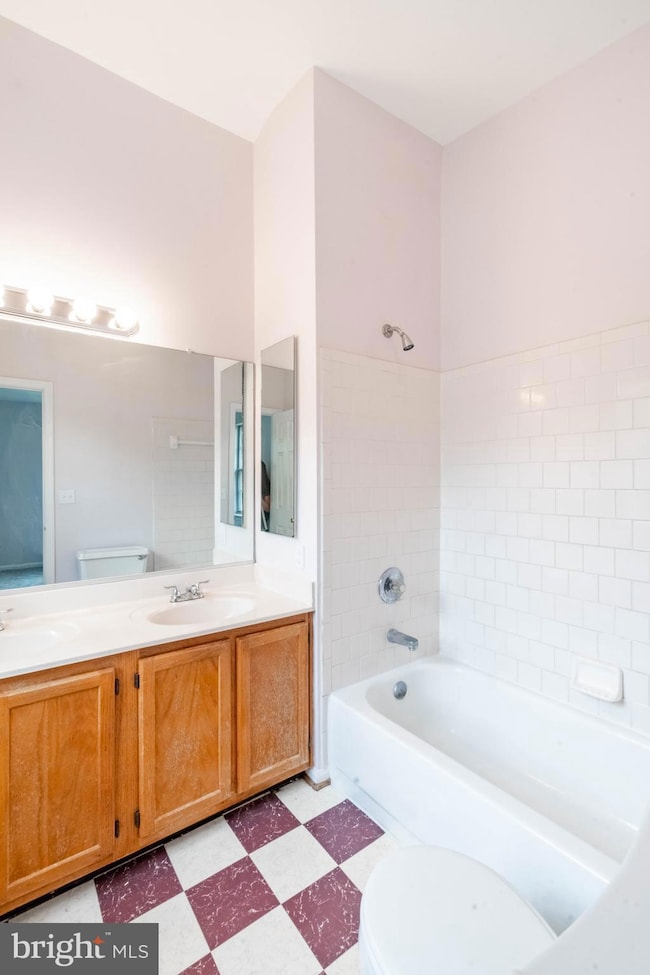 13024 Silver Maple Ct, Bowie, MD 20715 - photo 5