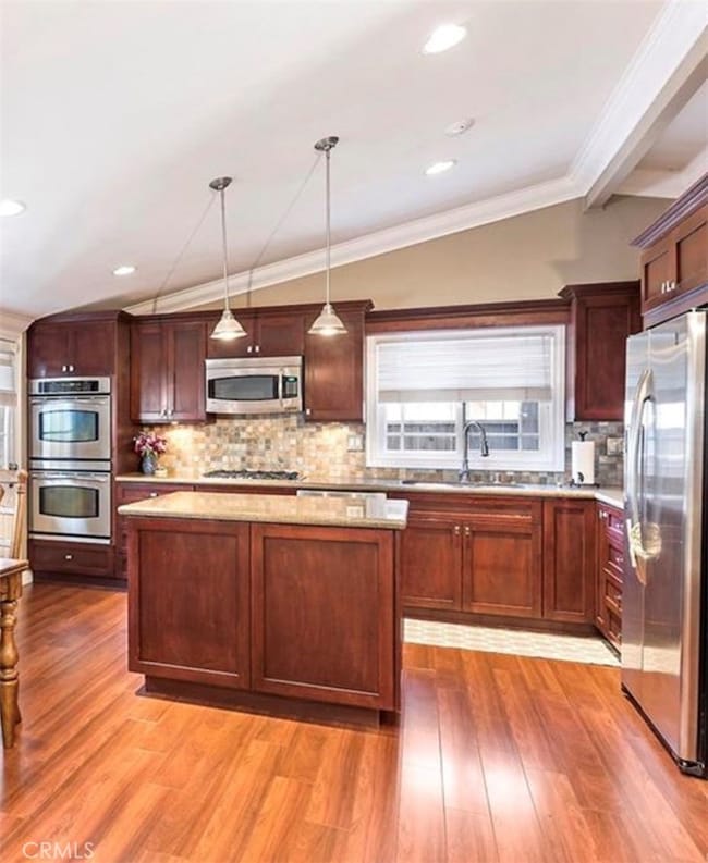 206 Hanover Dr, Costa Mesa, CA 92626 - photo 3