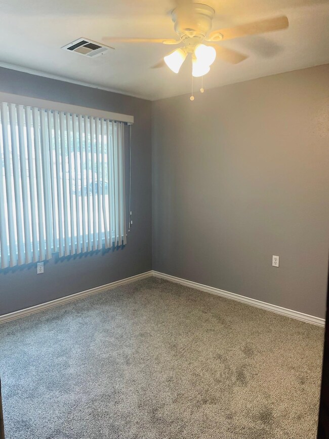 556 Opal St, Maize, KS 67101 - photo 5