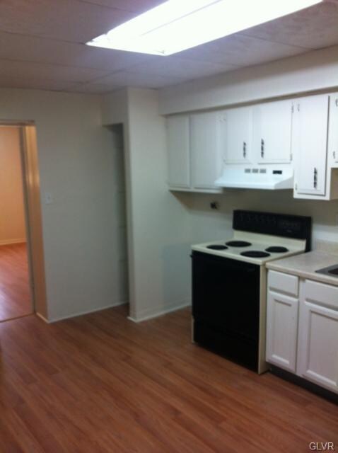 132 S 7th St unit 3, Allentown, PA 18101 - photo 5