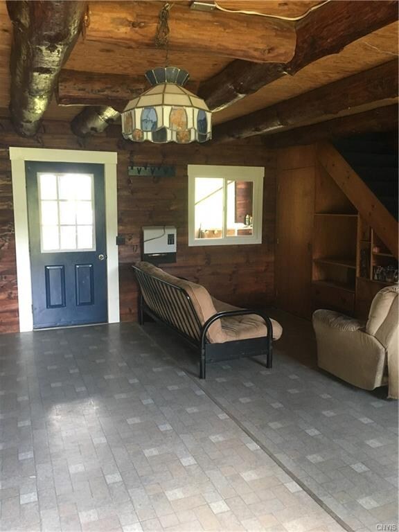 Front entrance way from enclosed porch area.