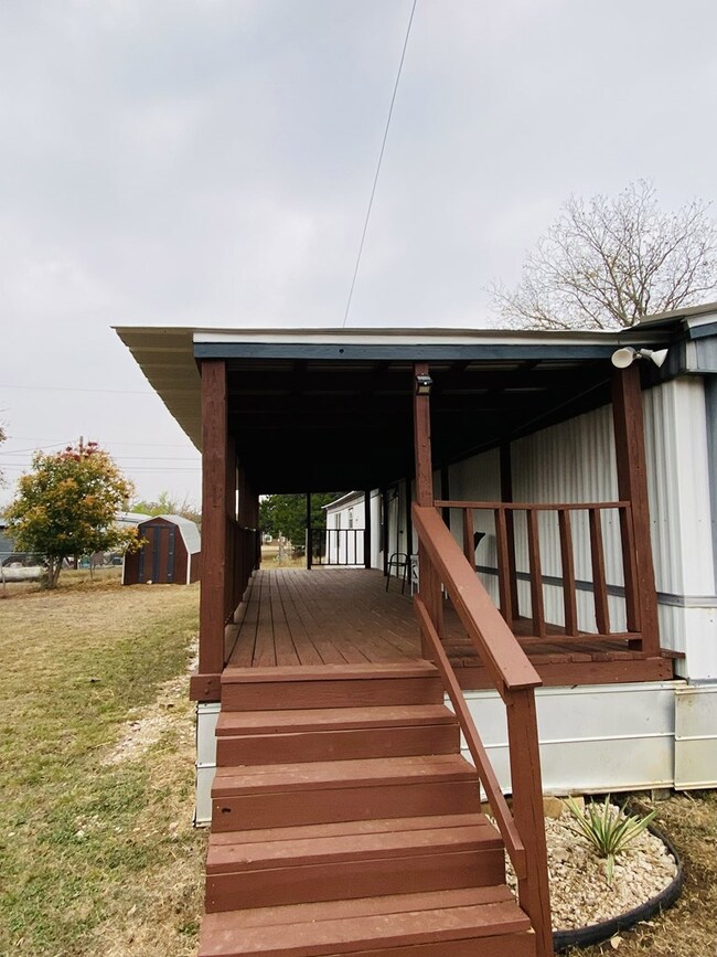 125 Finch Dr, Medina, TX 78055 - photo 4