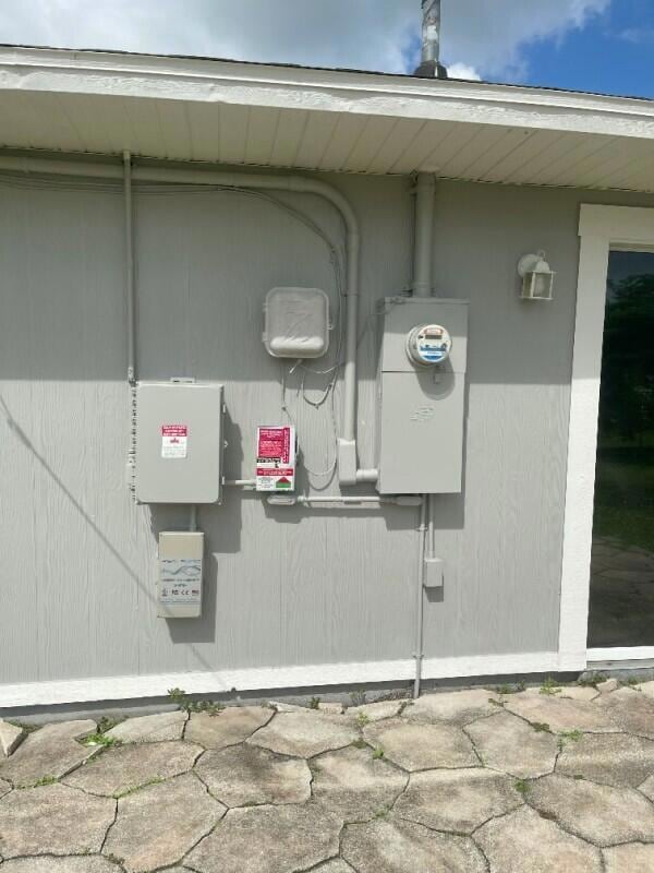 1550 17th Ct SW, Vero Beach, FL 32962 - photo 7