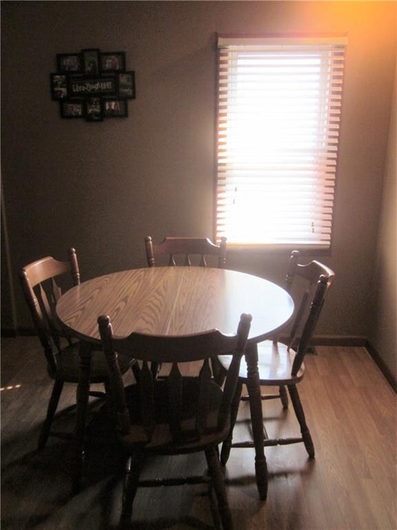 3020 16th St, Columbus, IN 47201 - photo 7