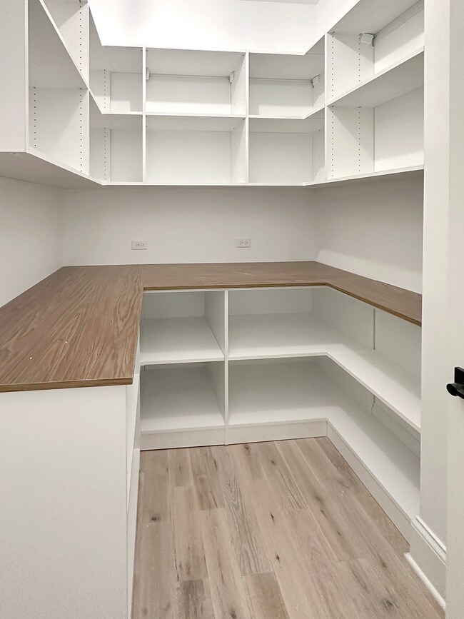 1011 Prairie Ave, Barrington, IL 60010 - photo 6