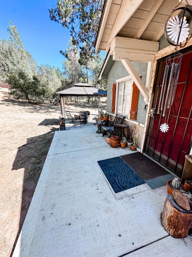 37969 Road 422, Oakhurst, CA 93644 - photo 4