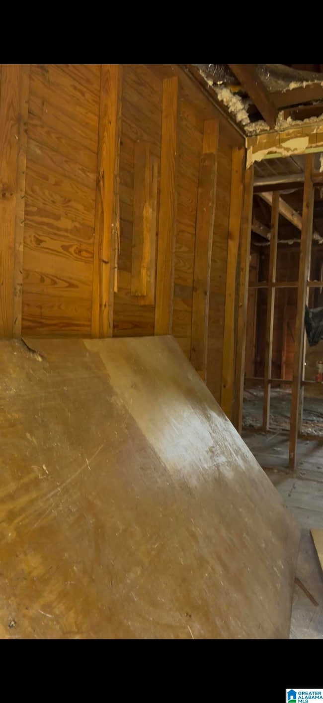 1317 24th St SW, Birmingham, AL 35211 - photo 4